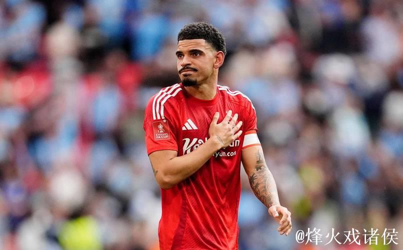 TBR：热刺触发6000万镑解约条款怀特同意加盟，森林老板怒斥泄密